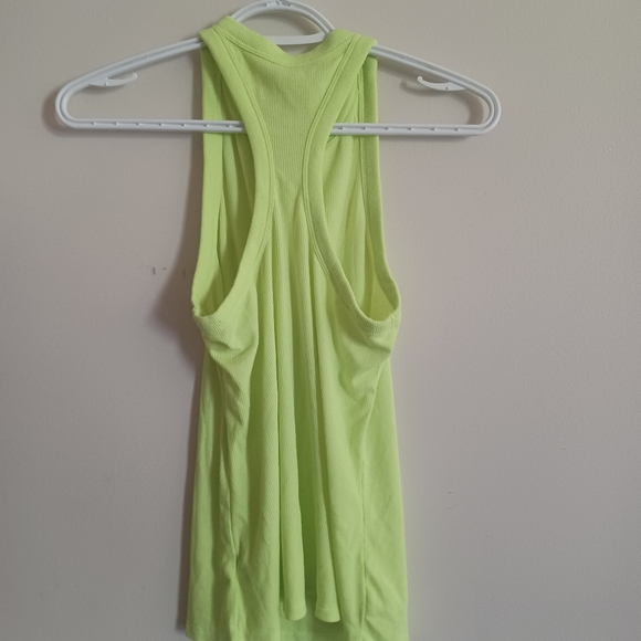 Victoria Secret neon yellow/green workout outfit in size xs - Picture 5 of 8